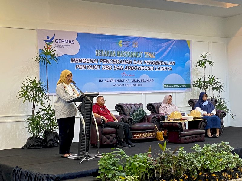 Anggota Komisi IX DPR RI, Aliyah Mustika Ilham menghadiri Sosialisasi Gerakan Masyarakat Sehat (Germas) di Makassar, Rabu (22/3/2023). @Jejakfakta/Atri
