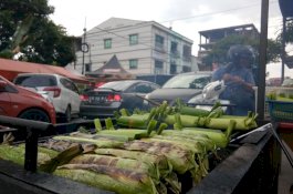 Gogos Ikan Tuna Kuliner Saat Berbuka Puasa di Makassar