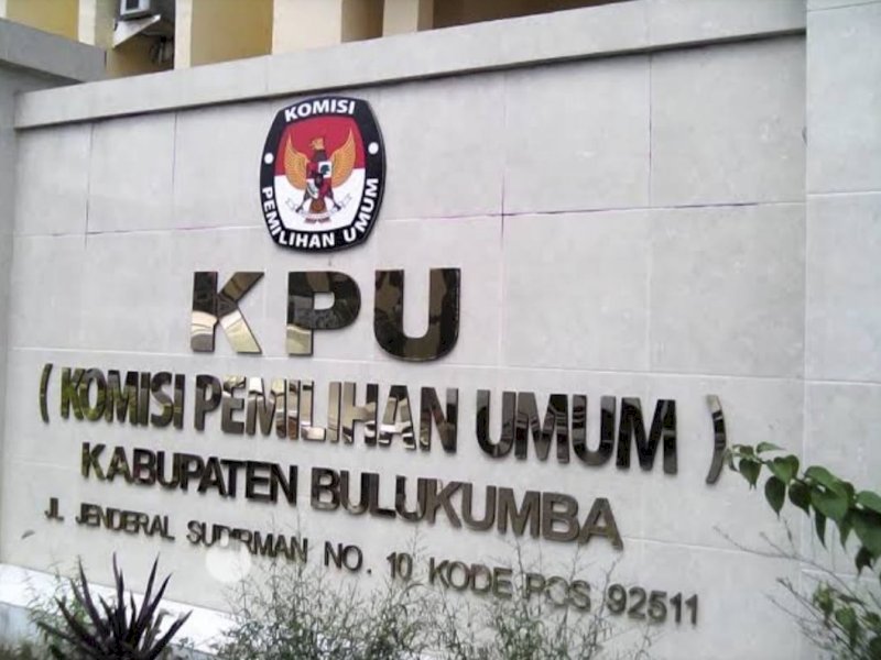 Komisi Pemilihan Umum (KPU) Kabupaten Bulukumba, Sulawesi Selatan. 