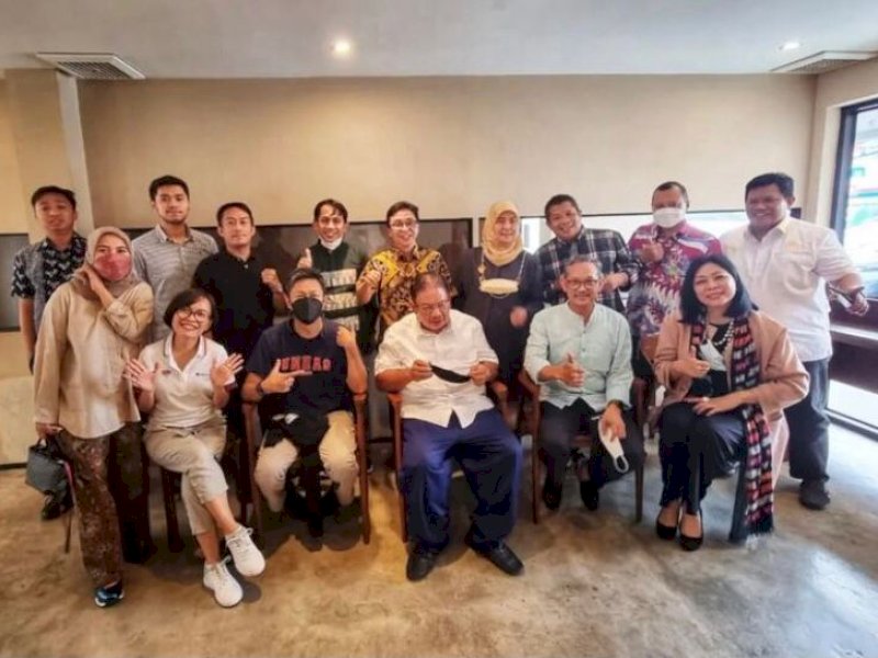 Ikafe Unhas Menyebar Kebaikan Ramadan di Delapan Kota