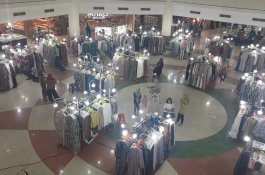 Bazar Busana Muslim di Mall Panakukang Masih Sepi Pengunjung