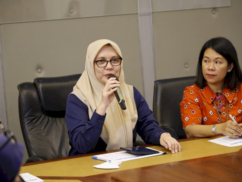 Regional Head 4 Pelindo, Enriany Muis, saat menggelar jumpa pers di Makassar, Jumat (31/3/2023). @Jejakfakta/dok. Pelindo 4 Makassar
