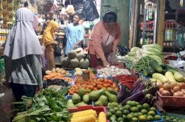 Harga Sembako di Pasar Toddopuli Makassar Belum Stabil, Harga Gula hingga Telur Naik