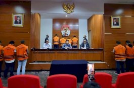 Korupsi Proyek Jalur Kereta Api Sulawesi Selatan: Suap Rekayasa Pemenang Tender