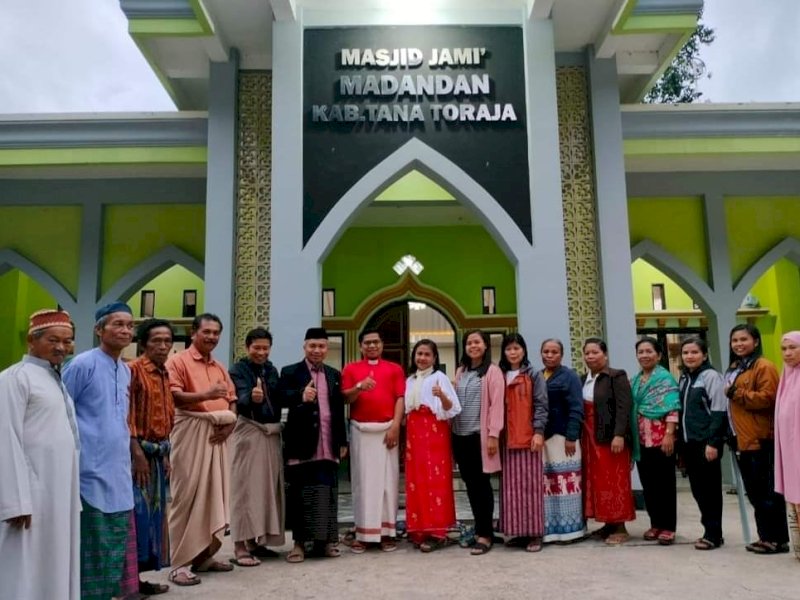 Masjid Jami Madandan, yang berlokasi di Lembang (Desa) Madandan, Kecamatan Rantetayo, Kabupaten Tana Toraja. @Jejakfakta/dok. humas Kemenag