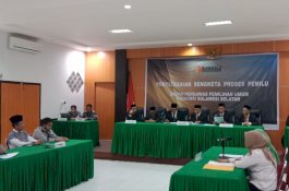 Bawaslu Sulsel Kabulkan Gugatan Iqbal Parewangi Terhadap KPU Sulsel&nbsp;