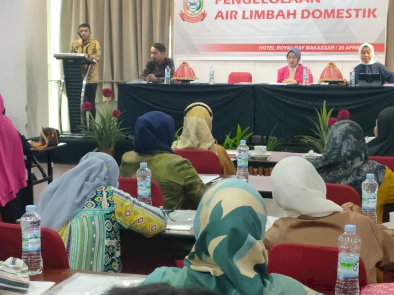 Sosialisasi Peraturan Daerah Nomor 1 Tahun 2016 tentang Pengelolaan Air Limbah Domestik, di Royal Bay Hotel, Jl Sultan Hasanuddin No.24, Kota Makassar, Sabtu (29/4/2023).