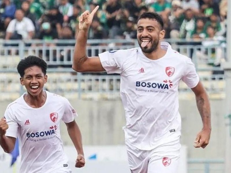 Striker PSM Makassar Everton Nascimento merayakan gol yang dicetak ke gawang Persebaya Surabaya dalam laga lanjutan Liga 1 2022/2023. @Jejakfakta/Foto: Dok. PSM Makassar