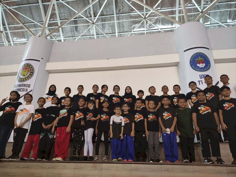 Klub taekwondo E11evenkick Academy Makassar yang meraih juara umum dua di ajang Indonesia Super League Taekwondo Championship 2023.