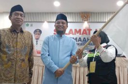 Gubernur Lepas 388 JCH Kloter 1 Embarkasi Makassar, Pesannya Bawah Nama Baik Sulsel