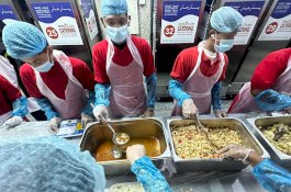 PPIH Siapkan 5,7 Juta Box Masakan Khas Indonesia untuk Jemaah di Madinah