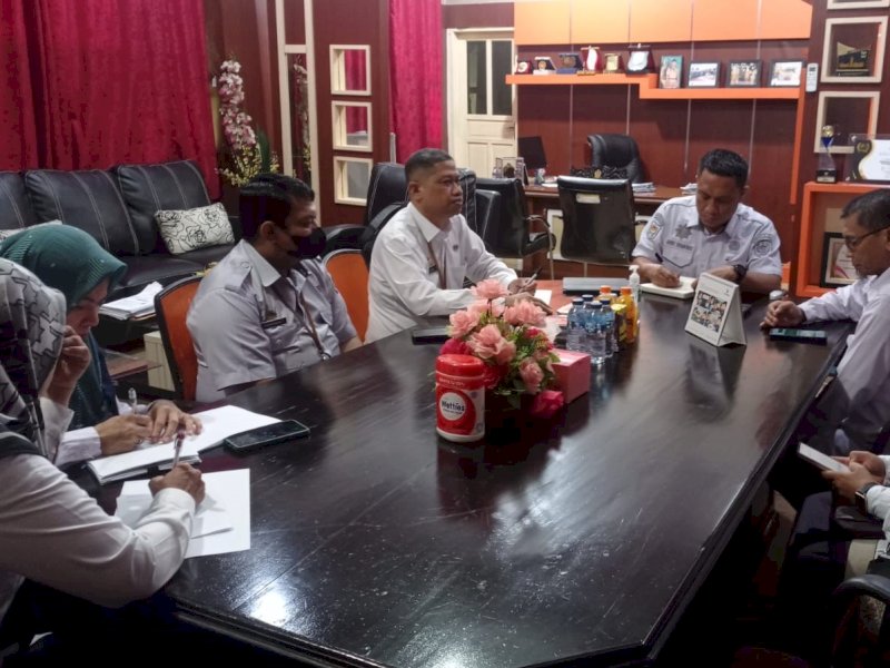 Rapat Sosialisasi dan Evaluasi Penyelenggaraan Statistik Sektoral (EPSS) Tahun 2023 di Ruang Kerja Kepala Diskominfo-SP Prov. Sulsel, Rabu (31/05/2023). @Jejakfakta/dok. Humas Pemprov Sulsel