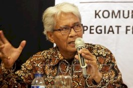 Penulis Sastra dan Ilmuwan Kelahiran Bulukumba Mochtar Pabottingi Meninggal Dunia