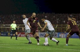 Wiljan Pluim Gagal Penalti, Juku Eja Kandas ke Liga Champions Asia 2023