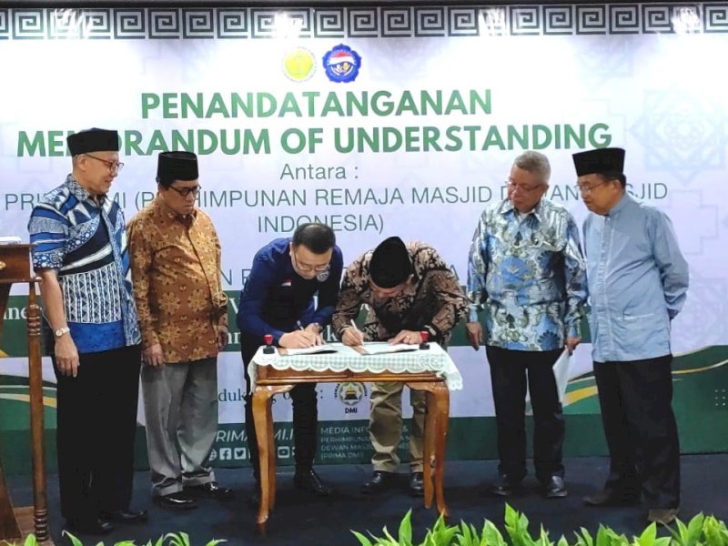MOU antara Prima DMI dan Ikatan Pemuda Tionghoa (IPTI) "Sinergitas dan Kolaborasi Wirausaha : Gerakan Ekonomi Masjid dari Ummat Kuatkan Rakyat" di Gedung DMI, Jalan Matraman, Jakarta Timur, Jumat (16/06/2023). @Jejakfakta/Rudi Gunawan