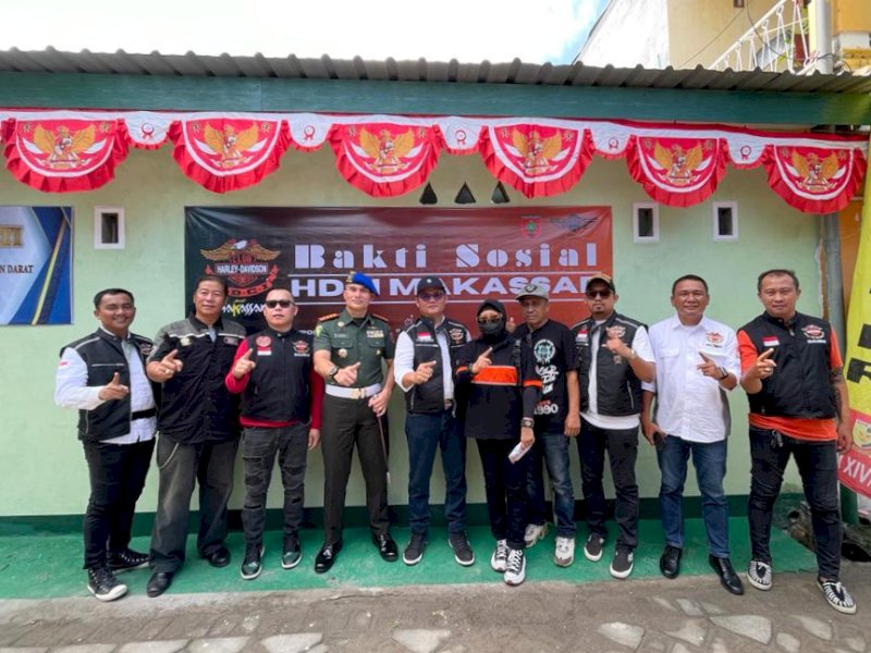 Harley Davidson Club Indonesia (HDCI) Makassar bersama Pomdam XIV Hasanuddin gelar bakti sosial dengan melakukan bedah panti asuhan.&nbsp;@Jejakfakta/dok. Istimewa