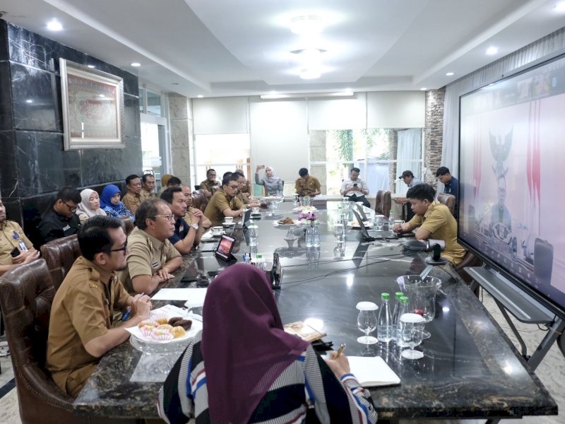 Rapat Koordinasi Persiapan Rakernas APEKSI XVI yang digelar secara virtual, Senin (26/06/2023). @Jejakfakta/dok. Humas Pemkot Makassar