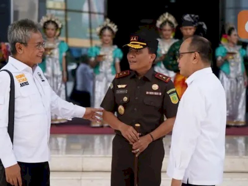 Komisi III DPR RI berkunjuk ke Kejati Sulsel (Liputan6.com/Eka Hakim)