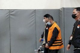 Usai Diperiksa KPK, Mantan Kepala Bea Cukai Makassar Andhi Pramono Langsung Ditahan