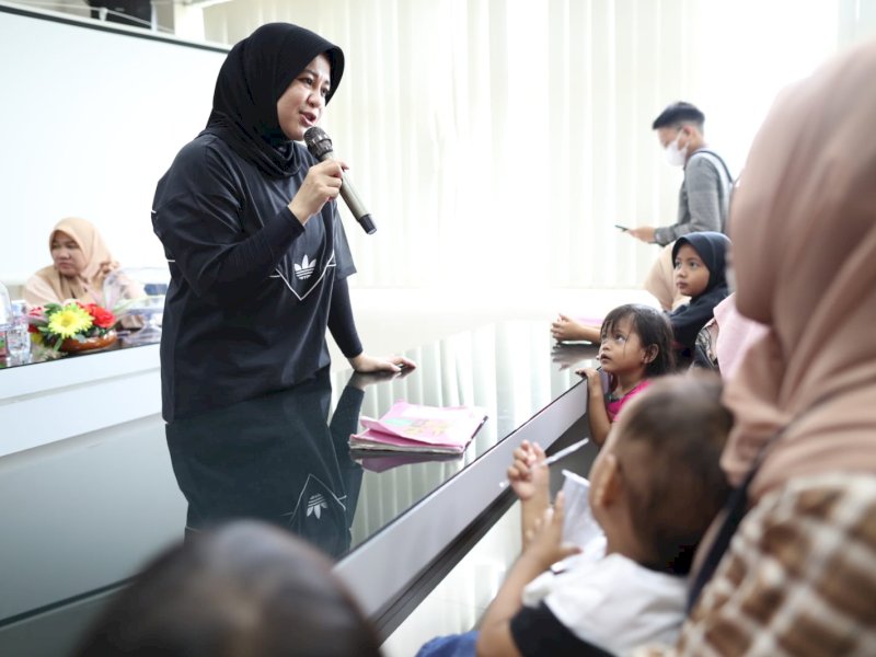 Wakil Wali Kota Makassar, Fatmawati Rusdi, kembali melakukan Grebek Stunting di Puskesmas Bara Baraya, Sabtu (8/07/2023). @Jejakfakta/dok. Humas Pemkot Makassar