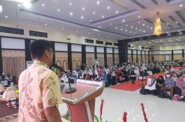 Jemput Kloter 6, Asisten I Sinjai: Pakai Memangmi Pakaian Andalanta' yang Dibeli di Tanah Suci