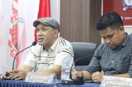 17 Parpol Ajukan Berkas Perbaikan Dokumen Bacaleg Makassar