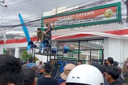 Aliansi Makassar Menggugat Minta Seret Semua Pelaku Korupsi PDAM, Termasuk Danny Pomanto