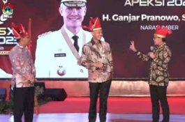 Bacapres Ganjar Sebut Prabowo Senior, Anies Teman