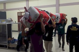 Bea Cukai Makassar Ingatkan JCH Maksimal Barang 20 pcs Per Penumpang