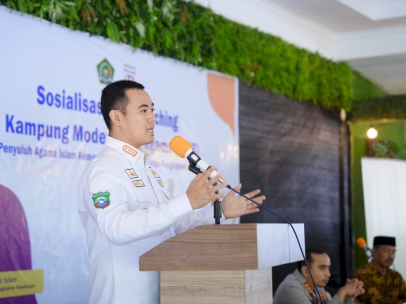 Bupati Pangkep, Muhammad Yusran Lalogau (MYL) luncurkan kampung moderasi beragama di gedung Dewakkang, Sabtu (22/7/2023). @Jejakfakta/dok. Humas Pemkab Pangkep