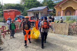 Tim SAR Temukan Nelayan di Pinrang Setelah 3 Hari Pencarian