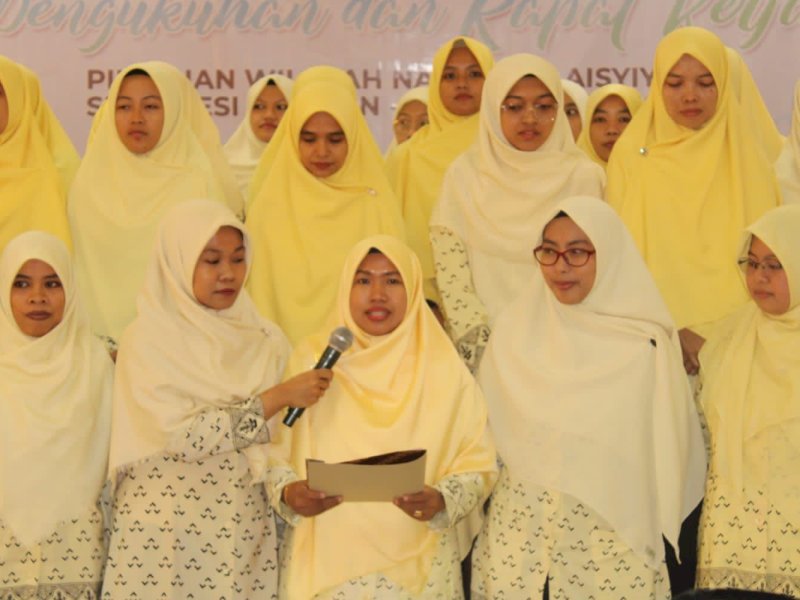 Pengukuhan PW Nasyiatul Aisyiyah Sulsel periode 2022-2026 di  Hotel UIN Alauddin Makassar, Minggu (13/8/2023). @Jejakfakta/dok. Istimewa