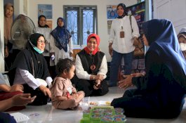 Pastikan Berjalan, Herfida Muchtar Kunjungi Rumah Gizi Polewali