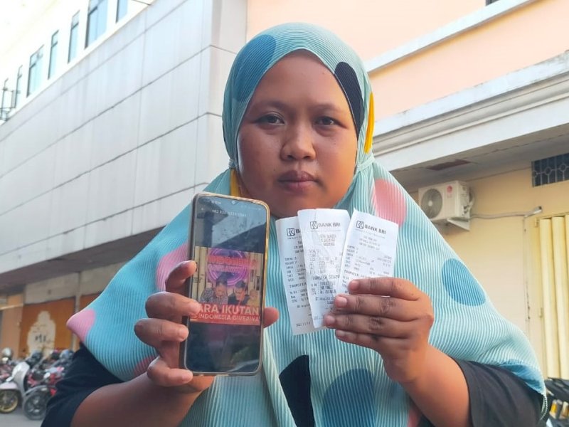 Ratnawati (31), warga Kabupaten Gowa, menjadi korban penipuan undian berhadiah Baim Wong. Korban mengalami kerugian sebanyak Rp7.450.000,-. @Jejakfakta/dok. Istimewa