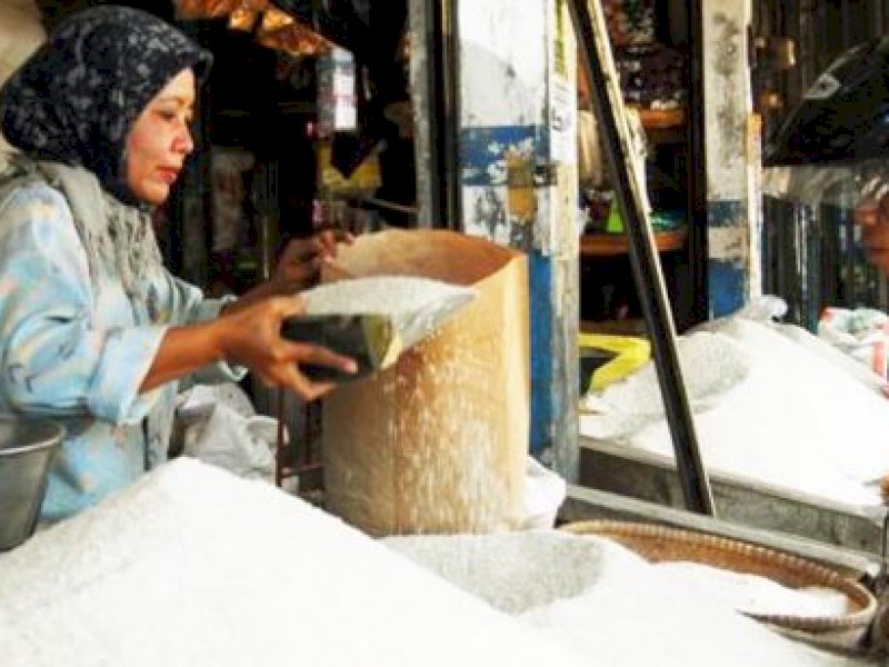 Ilustrasi jual beli beras. (Bisnisbali).