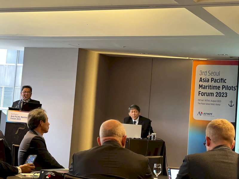 Direktur Utama PT Pelindo Jasa Maritim, Prasetyadi menyampaikan potensi layanan marine dalam 3rd The Asia Pacific Maritime Pilots&rsquo; Forum (APMPF) di Seoul, Korea. @Jejakfakta/dok. Pelindo