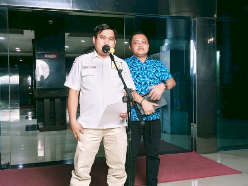 Kepala Seksi Penerangan Hukum (Kasi Penkum) Kejaksaan Tinggi Sulawesi Selatan (Kejati Sulsel) Soetarmi saat memberikan keterangan pers, Jumat (16/9/2023). @Jejakfakta/Samsir