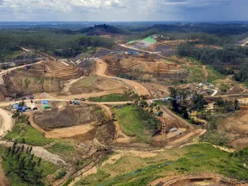 Proses pembanguban Ibu Kota Negara (IKN) di Kalimantan Timur. (Foto: Antara)