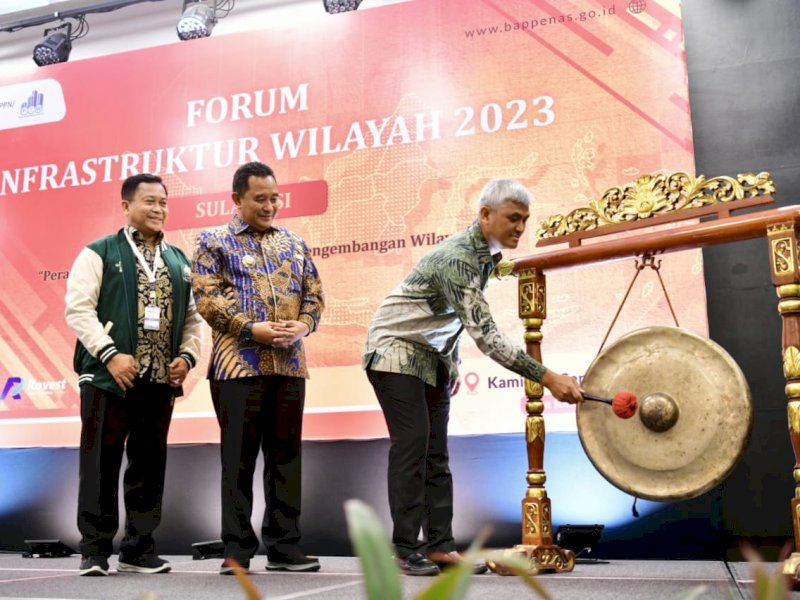 Pembukaan Forum Infrastruktur Wilayah 2023 dengan tema Peran Infrastruktur Mendukung Pembangunan Wilayah, yang dilaksanakan di Hotel The Rinra Makassar, Kamis (21/9/2023). @Jejakfakta/dok. Humas Pemprov Sulsel