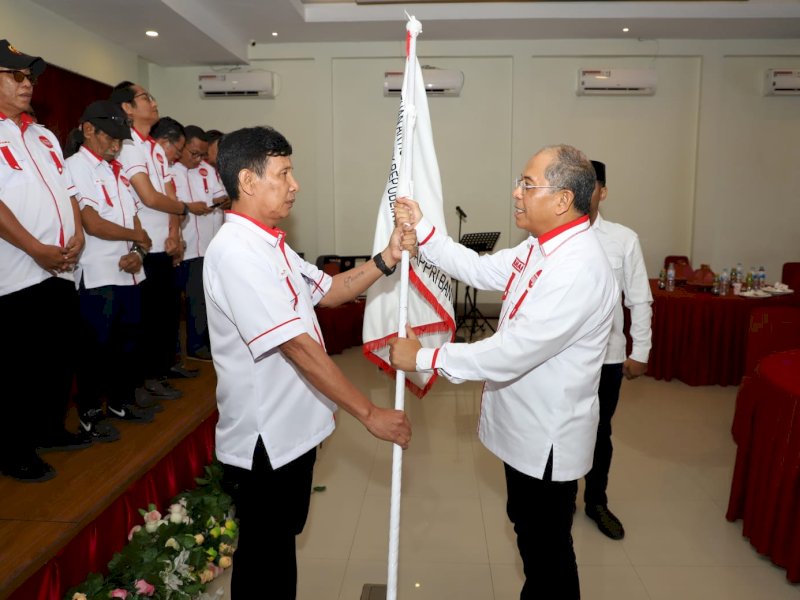 Dewan Pimpinan Cabang (DPC) PAPPRI Bantaeng yang dinakhodai H Tajuddin, resmi dikukuhkan langsung oleh Ketua DPD PAPPRI Sulsel, Dr Ilham Arief Sirajuddin (IAS), di Hotel Kirei, Bantaeng, Ahad siang (22/10/2023). @Jejakfakta/Erwin Ijarta