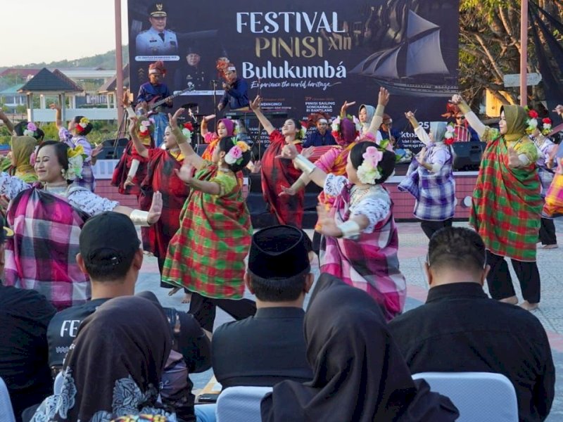 Ilustrasi. Festival Pinisi Bulukumba. @Jejakakta/dok. Humas Pemkab Bulukumba