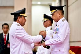 PJ Gubernur Sulsel Lantik Pj Bupati Enrekang dan Pj Wali Kota Parepare, Minta Segera Bergerak dan Bekerja