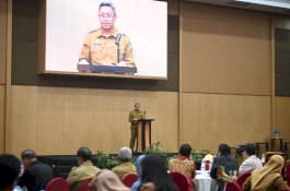 Pj Sekprov Buka Kick Off Meeting Pengembangan Sistem Komunitas Cerdas Iklim DAS Saddang