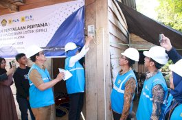 Bulukumba Terima Bantuan Pasang Baru Listrik 718 Rumah Tangga dari Total Sulsel 7.500