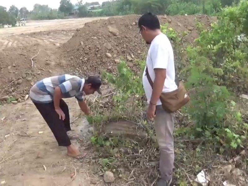 Puluhan makam di Kelurahan Bontomanai, Lingkungan Cambaya, Kecamatan Bontomarannu, Kabupaten Gowa, Sulawesi Selatan (Sulsel), rata dengan tanah usai dibongkar oleh pihak pengembang. @Jejakfakta/Samsir
