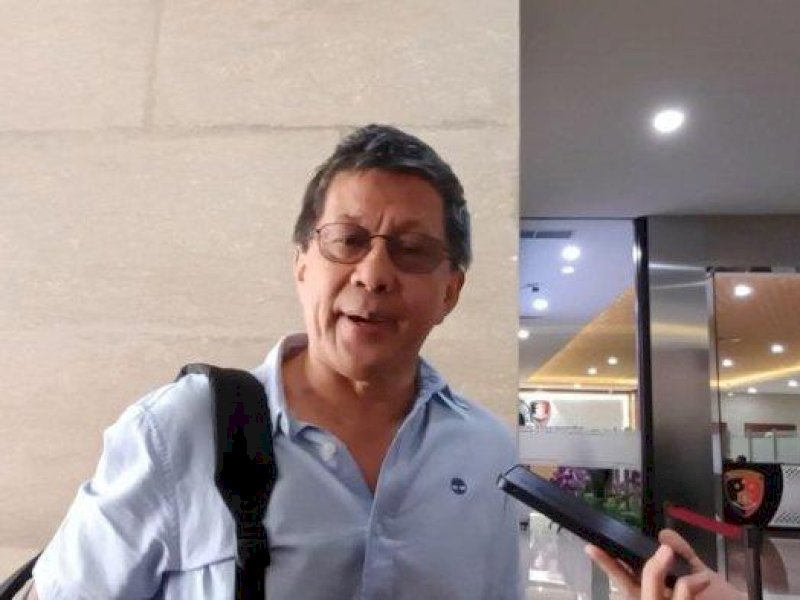 Pengamat politik Rocky Gerung mendatangi Bareskrim, Mabes Polri, Jakarta, Rabu, (6/9/2023). @dok. Kompas.com