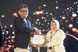 Bawaslu Sulsel Raih Penghargaan Penyajian Informasi yang Berkualitas&nbsp;