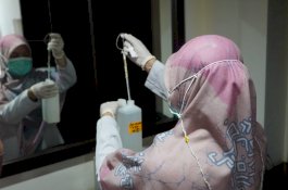 Tim Kesehatan Inspeksi di Asrama Haji Makassar Jelang Ibadah Haji 2024