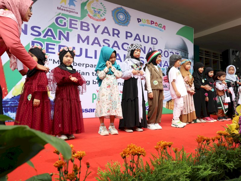Gebyar PAUD Insan Masagena 2023 Peduli Palestina, dengan mengusung tema Mari Berpartisipasi Menumbuhkan Kepedulian Terhadap Sesama Melalui Kompetisi Bermakna untuk Anak-anak, Sabtu (25/11/2023). @Jejakfakta/dok. Humas Pemprov Sulsel