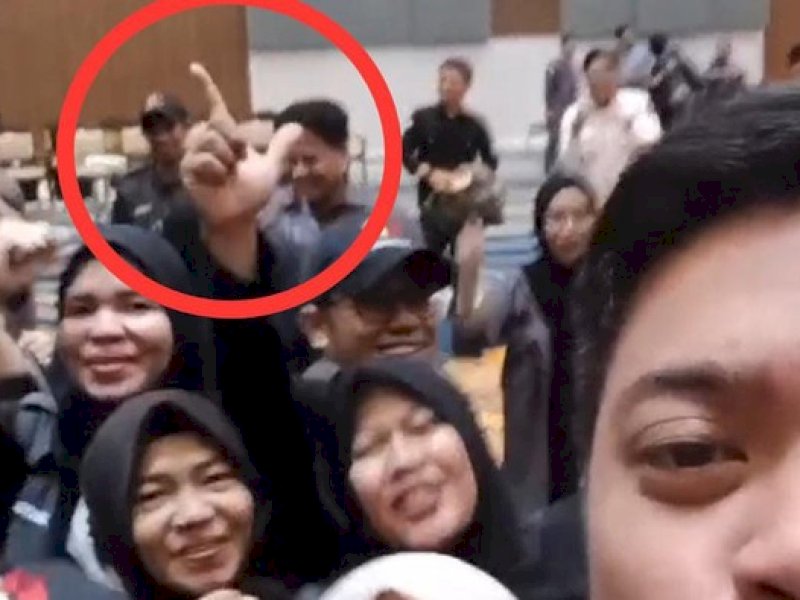 Joget 2 jari panwascam di Gowa. @dok. istimewa